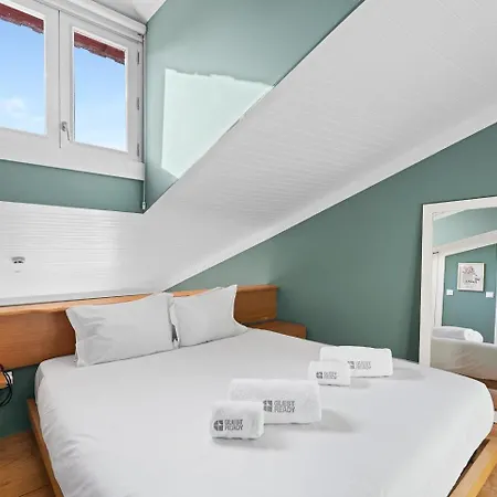 公寓 Guestready-cozy Duplex In Porto's Vibrant Heart *