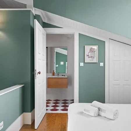 公寓 Guestready-cozy Duplex In Porto's Vibrant Heart