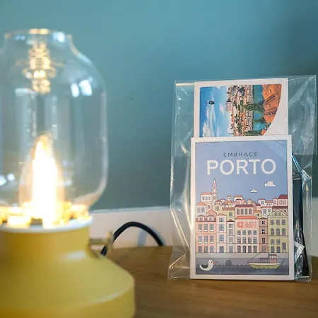Guestready-cozy Duplex In Porto's Vibrant Heart *