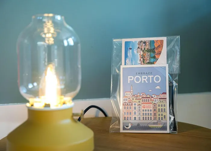 Guestready-cozy Duplex In Porto's Vibrant Heart *